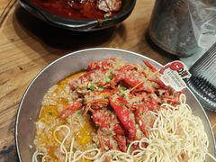 -巴厘龙虾·榜首油焖大虾(音乐学院·沿江酒馆店)