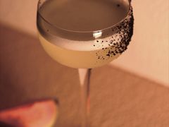 -DEW Lounge(深圳湾店)