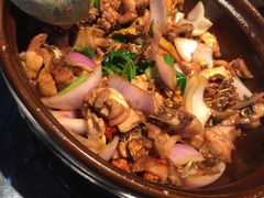 -胡须佬鸡煲四季火锅(海雅缤纷城店)