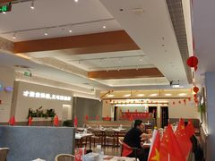 -肥肥虾庄·金牌油焖大虾(汉口城市广场店)