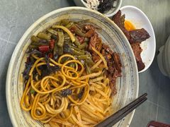 -梅溪·小伙子干挑面(安吉总店)