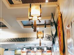 大堂-华盛园卷子王农家菜水库鱼