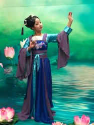 点击看大图 -后宫·古装汉服京剧儿童亲子全家福摄影