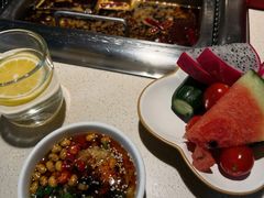 -海底捞火锅鲜切牛肉主题店(长寿路店)