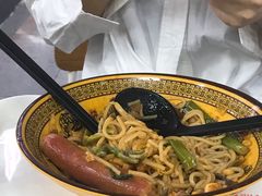 -憨憨熊美食广场(下沙宝龙广场店)