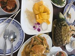-Dang restaurant (patong phuket)