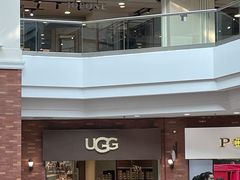 -UGG(燕莎奥特莱斯购物中心店)