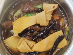 -鹍记特色牛杂面