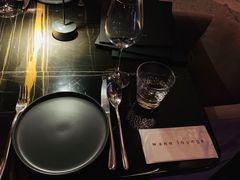 餐具摆设-wann lounge 低温慢煮牛排·清吧