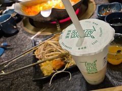 -湊湊火锅·茶憩(打浦桥日月光店)