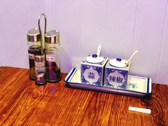 -左记港食(融科天城店)