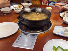 -菌之家·专业纯野生菌火锅·特色炒菌