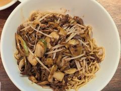 生爆牛肉面-寻裕记·现炒浇头面(人民广场店)