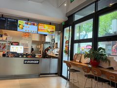 -必胜客(大宁路店)