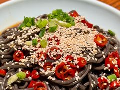 酸辣蕨根粉-双流老妈兔头(荟聚店)