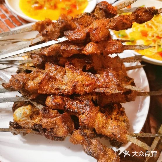 宝地特色饭馆