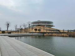 -郑东新区龙湖公共艺术中心