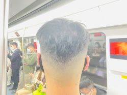 -鸿運 BARBER SHOP男士理发馆