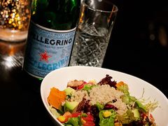 田园色拉佐凯撒酱-C&R西班牙餐厅
