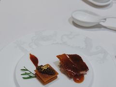 黑鱼子乳猪件-誉珑轩