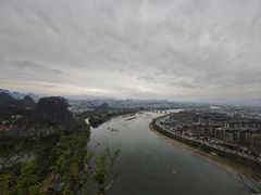-叠彩山景区