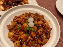 新派八宝辣酱-东方明珠老上海8号餐厅
