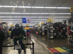 店内环境-迪卡侬(西华店)