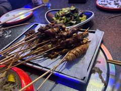 -路边边.炒菜烧烤.音乐餐厅(良乡长虹店)