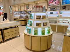 -标准眼镜·蔡司官方授权店(塘沽远洋未来汇店)