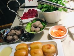 -左庭右院鲜牛肉火锅(浦江欢乐颂店)