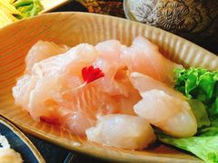 金沙江龙鱼-老牌坊云南鱼豆花火锅(哈西万达店)