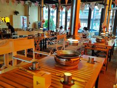 -叽叽扎扎烤肉场(生态城万达店)