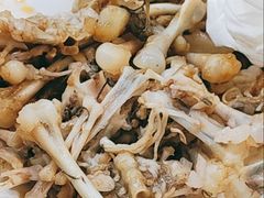 金针菇-味之绝美蛙鱼头火锅(龙潭店)