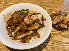 -牛八宝桂林米粉(八里庄店)