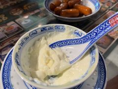 -广信牛奶甜品世家(台东店)