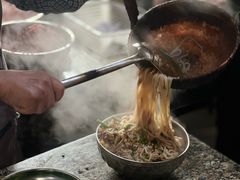 小碗瘦肉-正宗杨记普洱酸醋米线(总店)