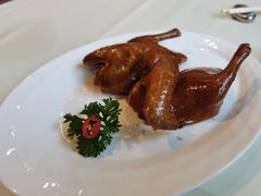 烤乳鸽-利苑酒家(金宝店)