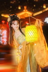 -支流映画摄影·汉服妆造跟拍(本宫来了银泰店)