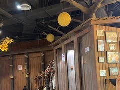 -暴风岛沉浸式体验馆(百联世纪店)