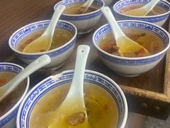 -蟹上黄·蟹黄面·江南糖水(人民广场店)