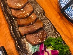 厚切牛舌-魔丼屋(日月光店)