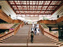 -香港理工大学