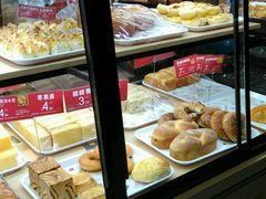 -昆明冠生园·蛋糕·面包(南强街店)