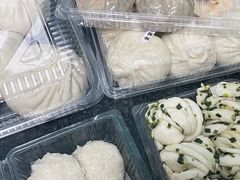 -白玉兰食品甜凤店(合生汇店)
