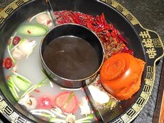 -味舵主重庆火锅(邓尉路店)