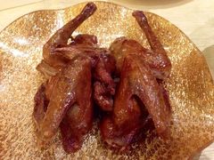 脆皮乳鸽-唐宫海鲜舫