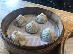 -新梅华·茶点餐厅(欧尚店)