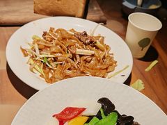 广式干炒牛河-大树餐厅(益田假日店)