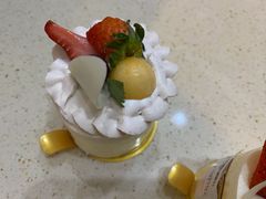 -花花卷卷·鲜食蛋糕(静安久光百货店)