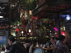 -胡桃里乐队酒馆(鎏嘉码头店)